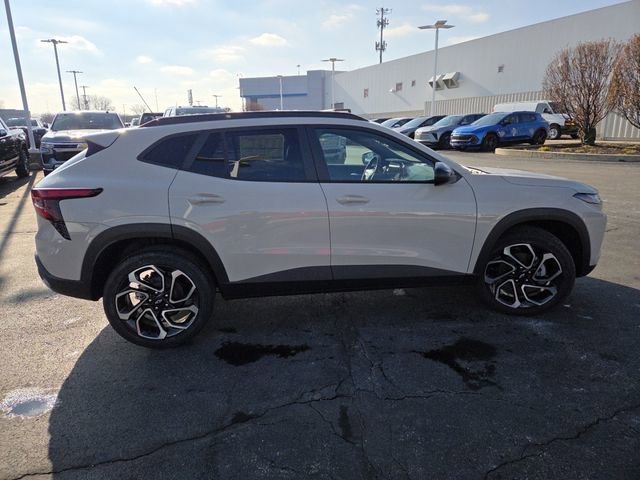 New 2026 Chevrolet Trax RS w/ Driver Confidence Package image 22