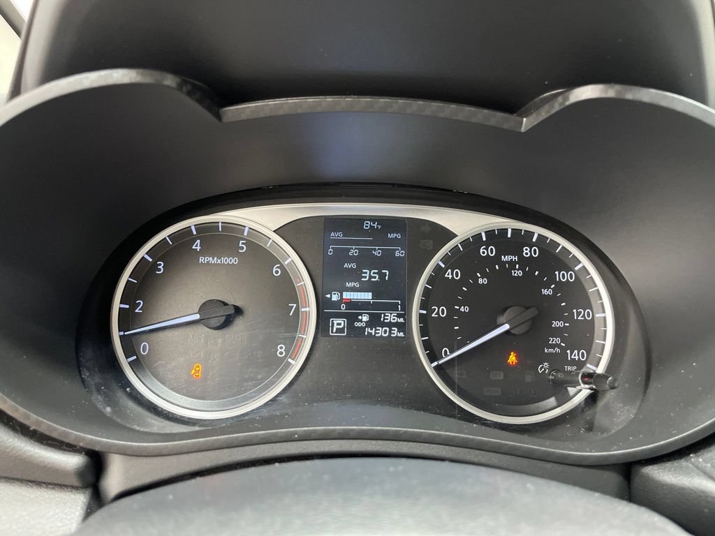 Used 2025 Nissan Versa S w/ Trunk Package FWD image 13