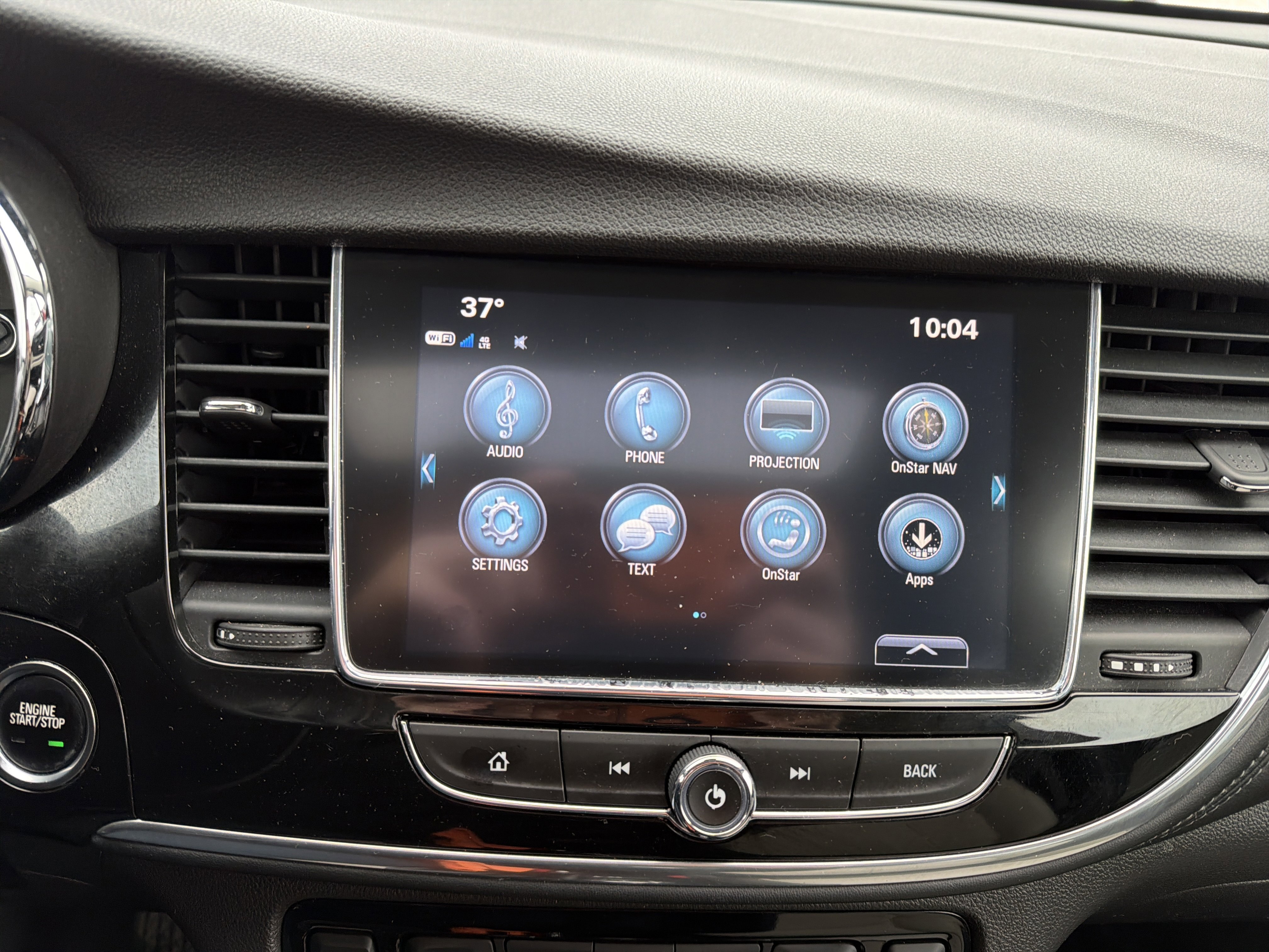 Used 2020 Buick Encore Sport Touring w/ Safety Package image 18