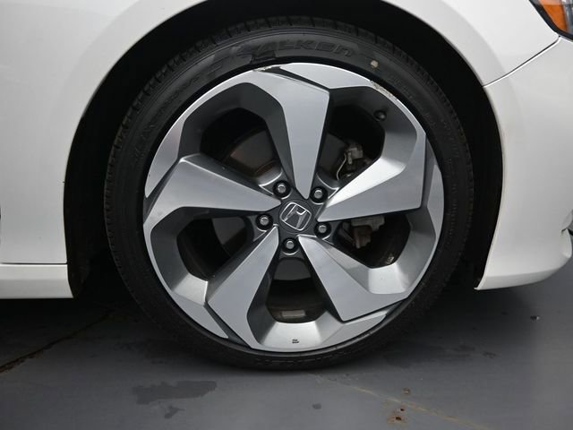 Used 2020 Honda Accord Touring image 31
