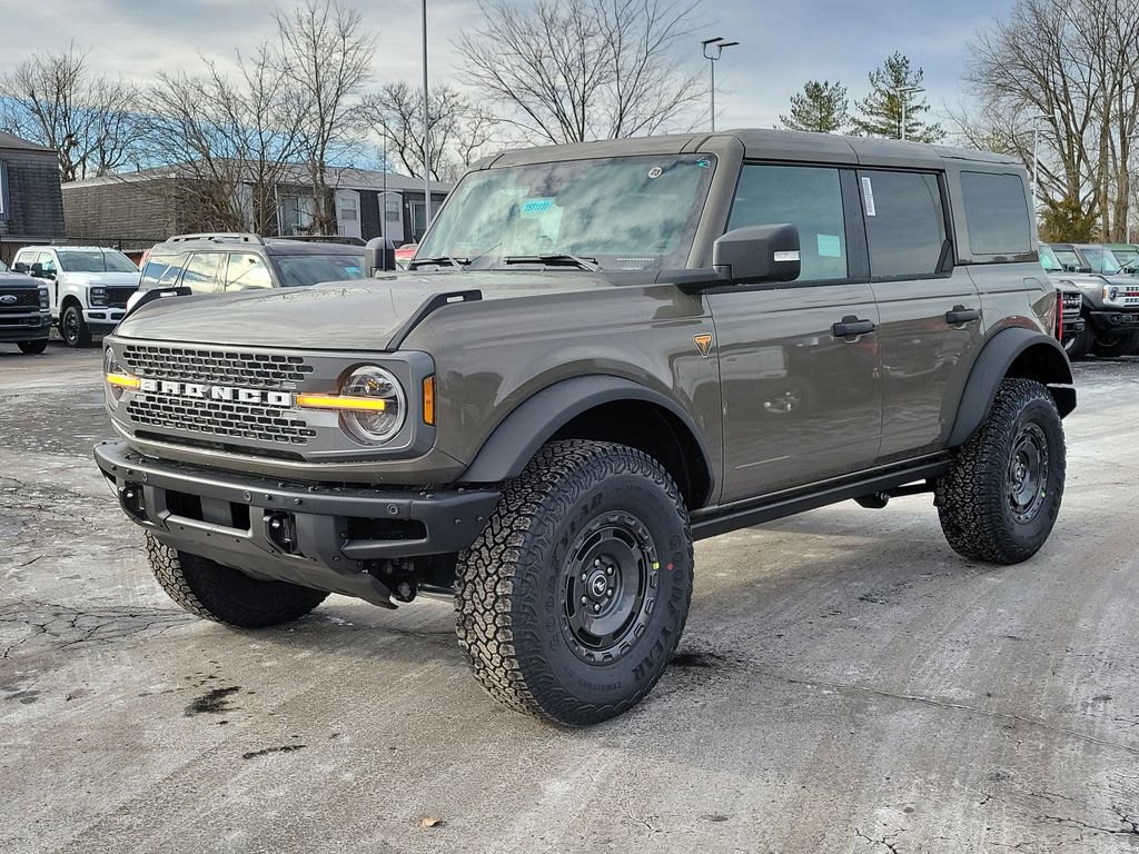 New 2025 Ford Bronco Badlands image 8