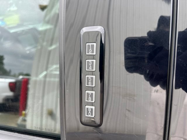 Used 2020 Ford F150 XLT w/ Equipment Group 302A Luxury AWD/4WD image 56