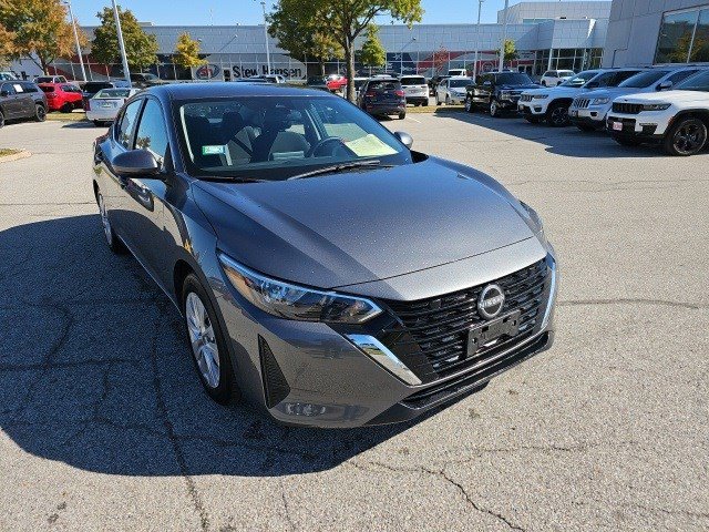 Used 2024 Nissan Sentra S image 8