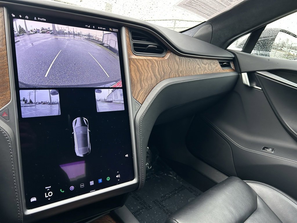 Used 2020 Tesla Model S Long Range Plus image 24