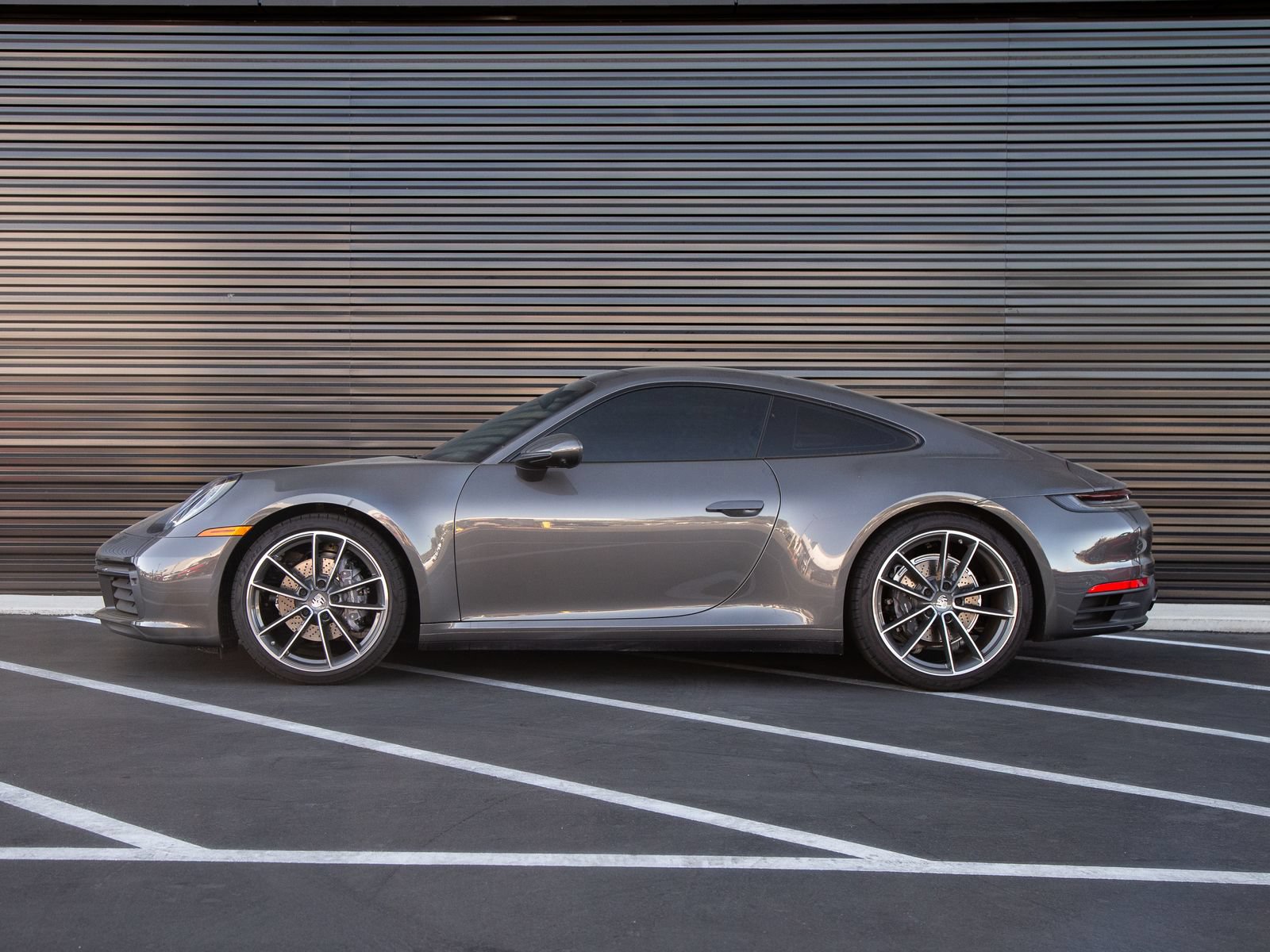 Certified 2024 Porsche 911 Carrera RWD image 2