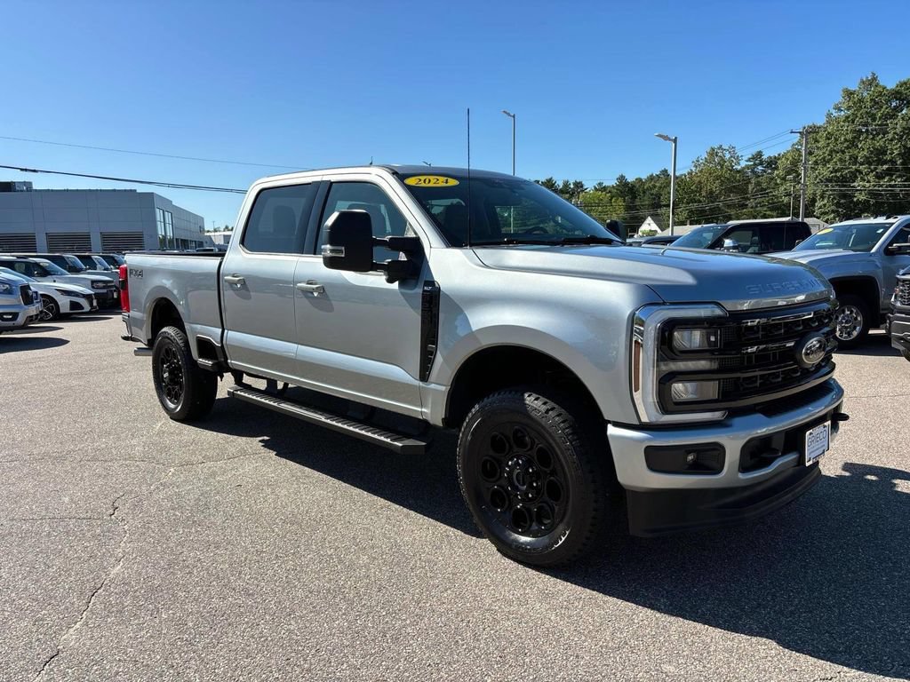 Used 2024 Ford F250 XLT w/ Black Appearance Package