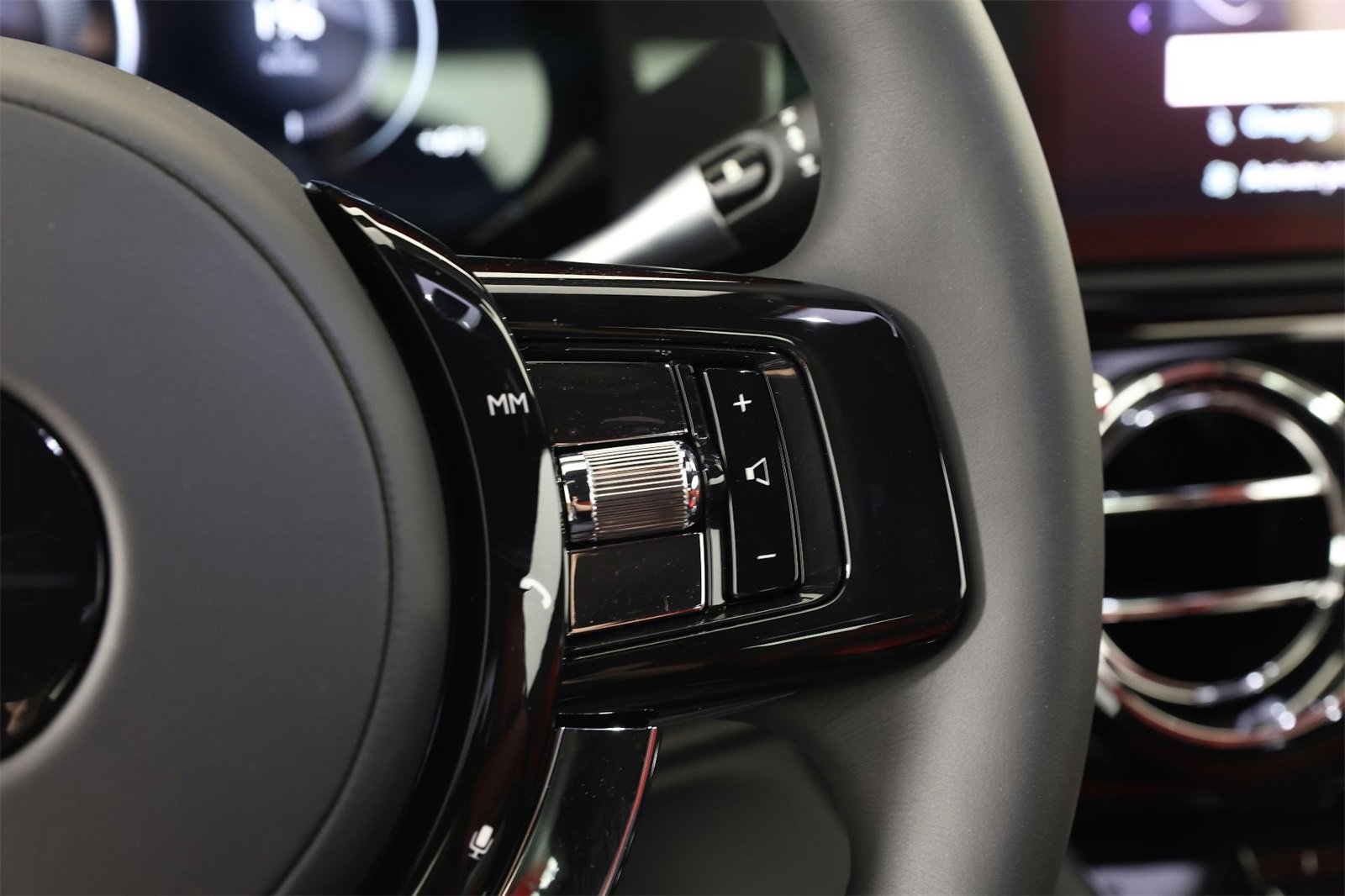 New 2025 Rolls-Royce Spectre w/ Spectre Launch Package image 15