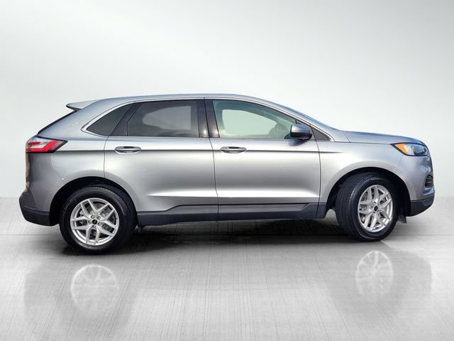 Certified 2023 Ford Edge SEL image 3