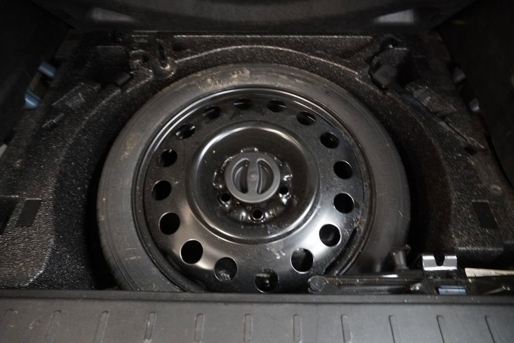 Used 2016 GMC Terrain SLT w/ Open Road Package image 12