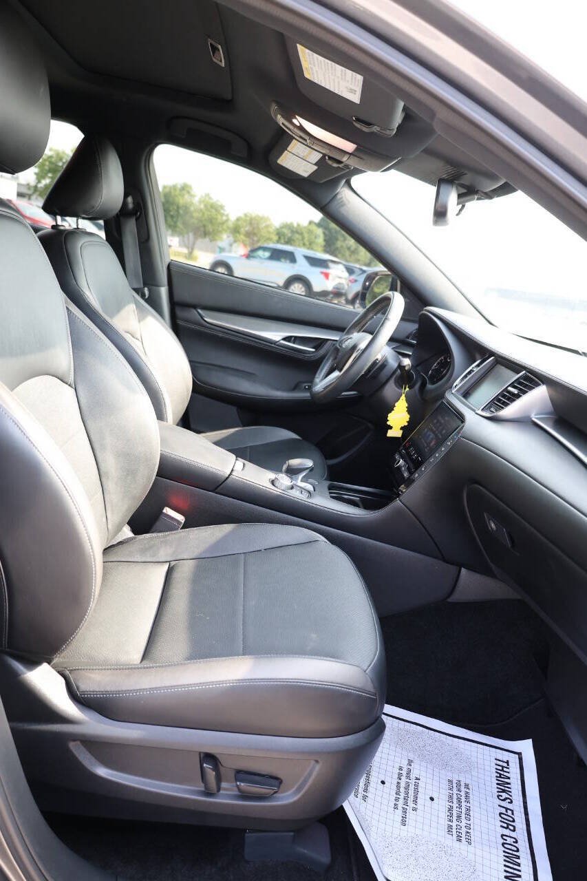 Used 2023 INFINITI QX55 Essential AWD/4WD image 15