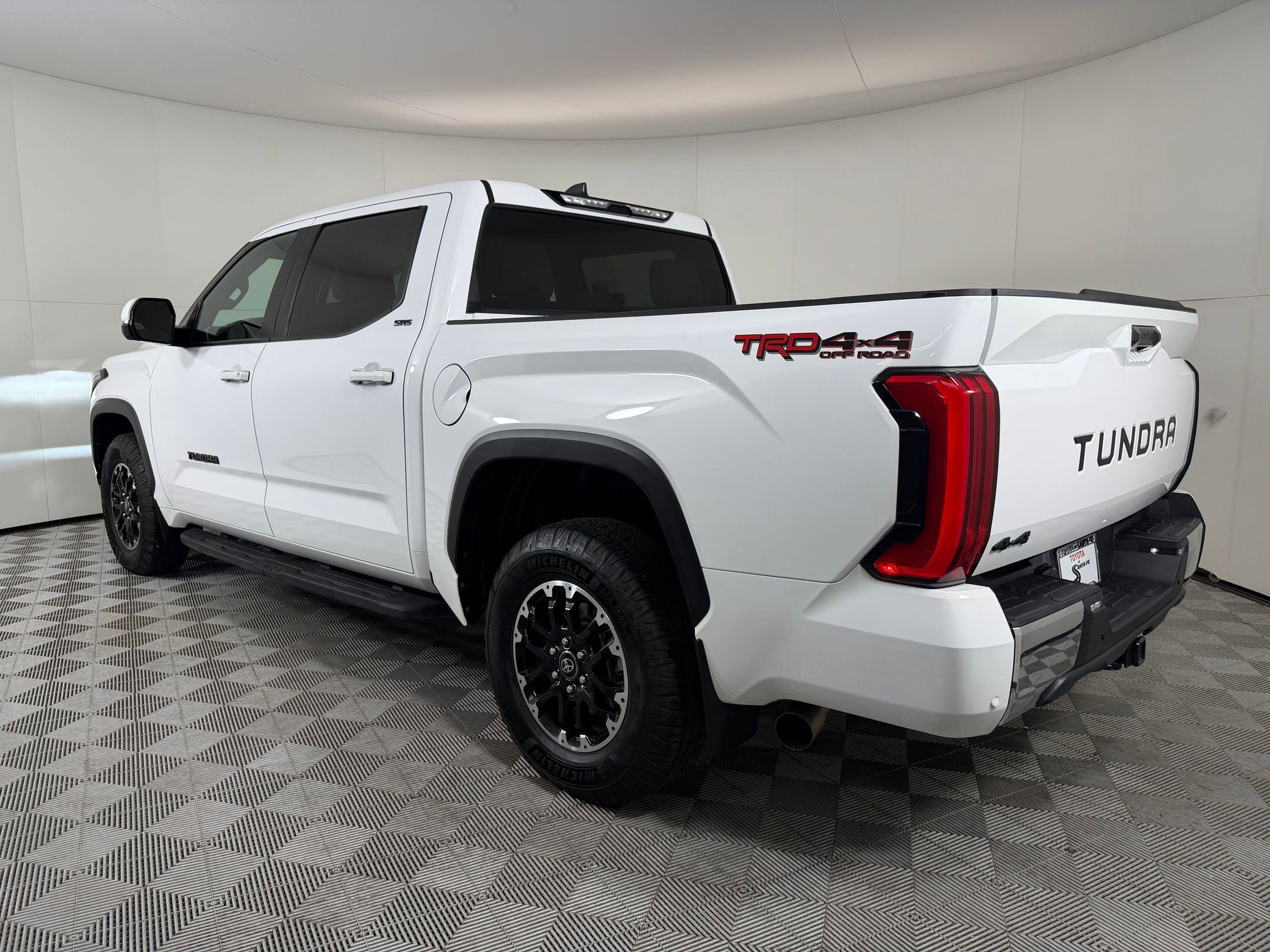 Certified 2025 Toyota Tundra SR5 w/ TRD Off-Road Package AWD/4WD image 3