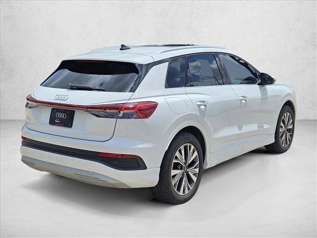 Certified 2024 Audi Q4 e-tron Premium Plus RWD image 5