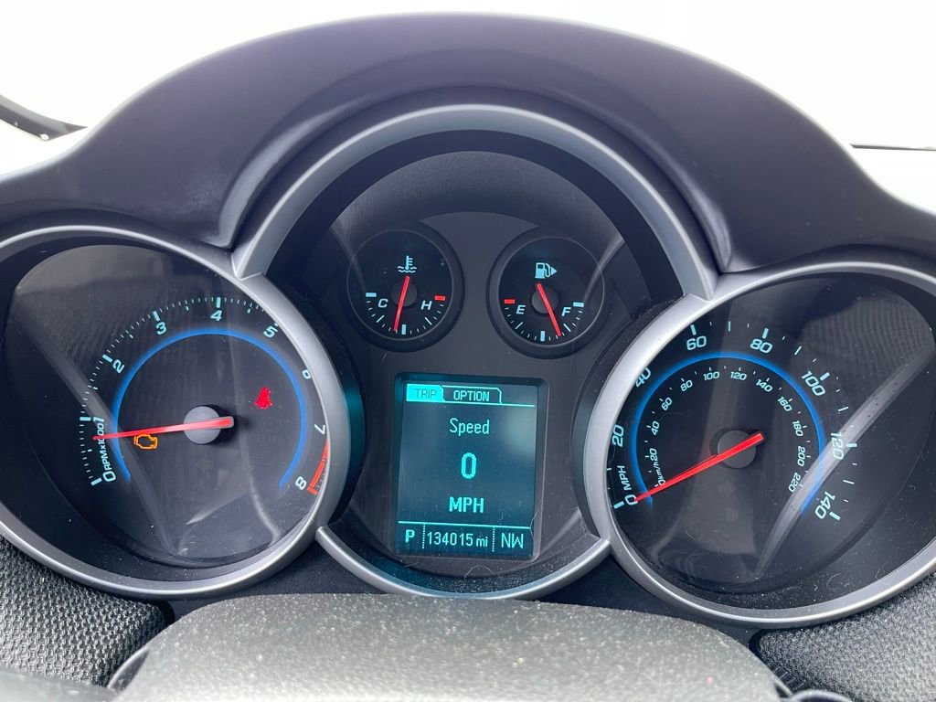 Used 2014 Chevrolet Cruze LT image 7