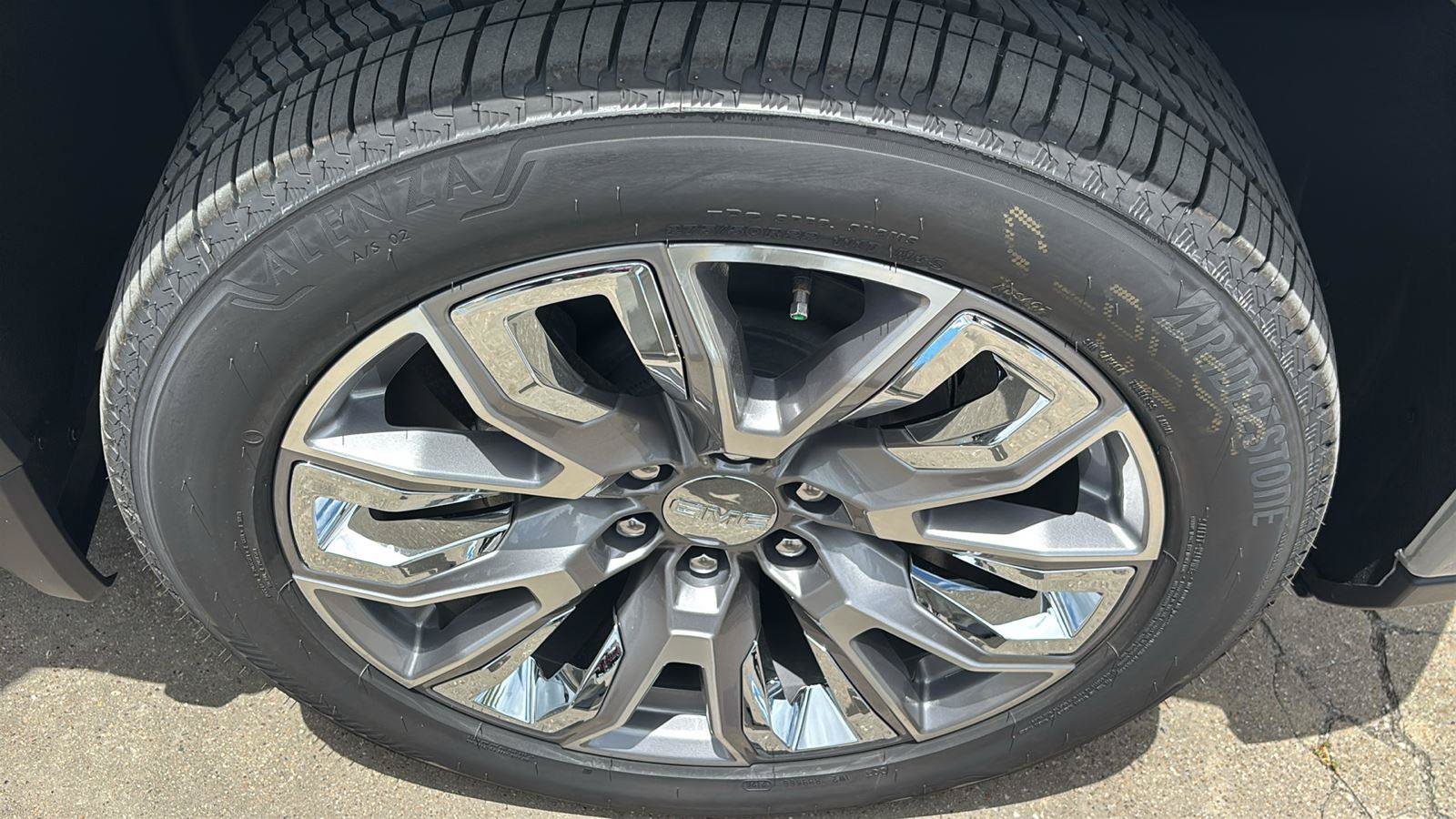 New 2026 GMC Sierra 1500 Denali AWD/4WD image 11