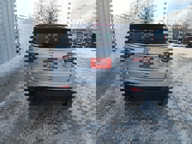 New 2026 Jeep Compass Limited image 21