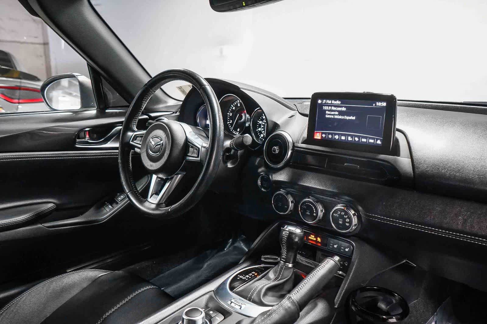 Used 2021 MAZDA MX-5 Miata RF Grand Touring image 12
