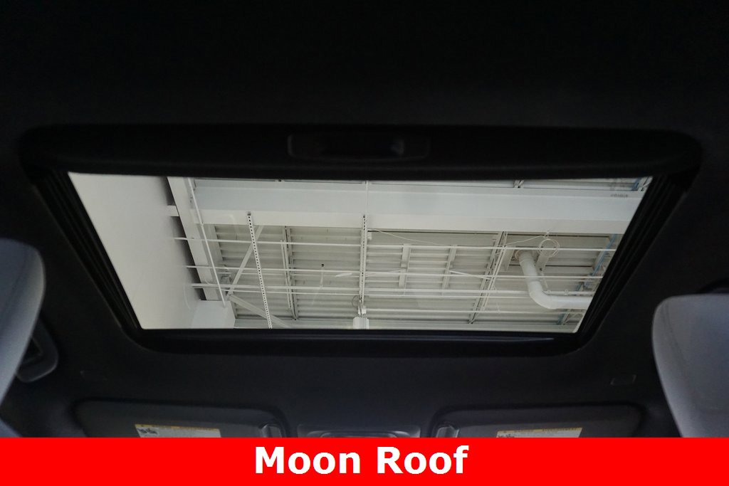 Certified 2024 Toyota Corolla SE w/ SE Premium Package image 9