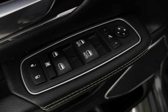 Used 2022 RAM 1500 Laramie image 16