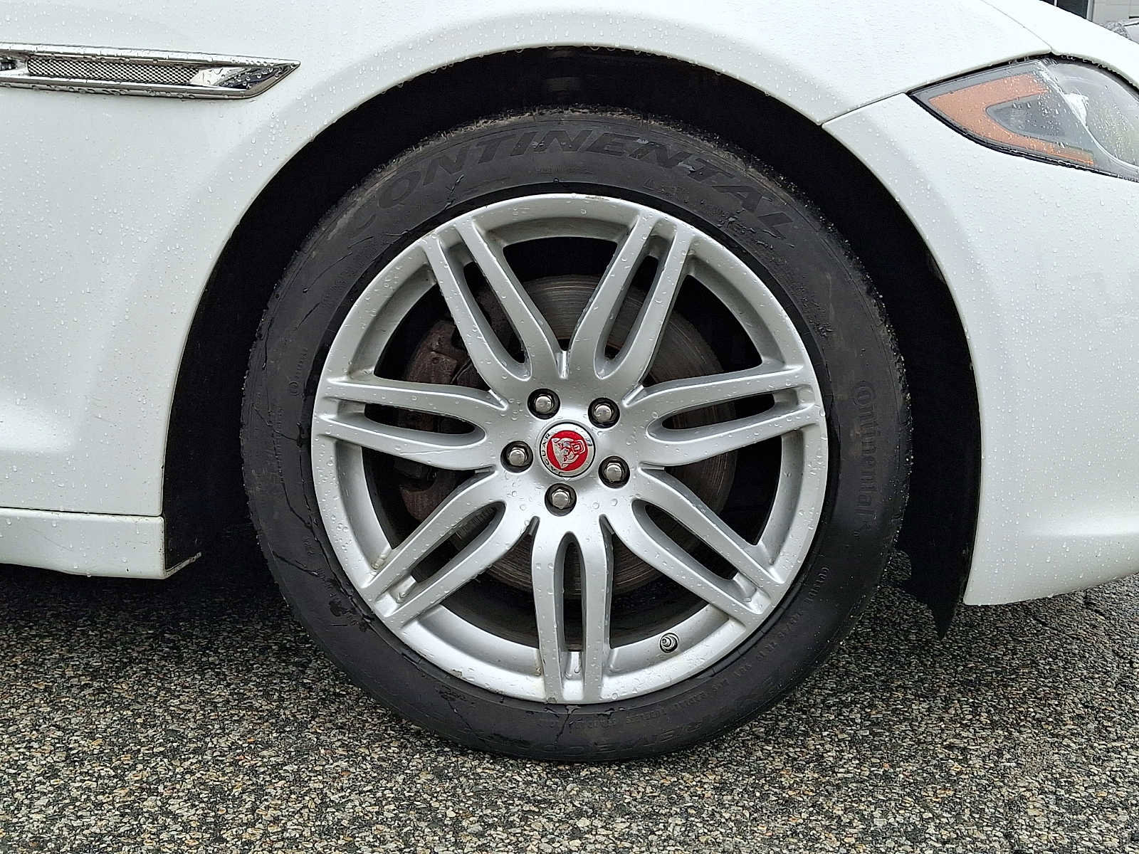 Used 2019 Jaguar XJ L Portfolio image 8