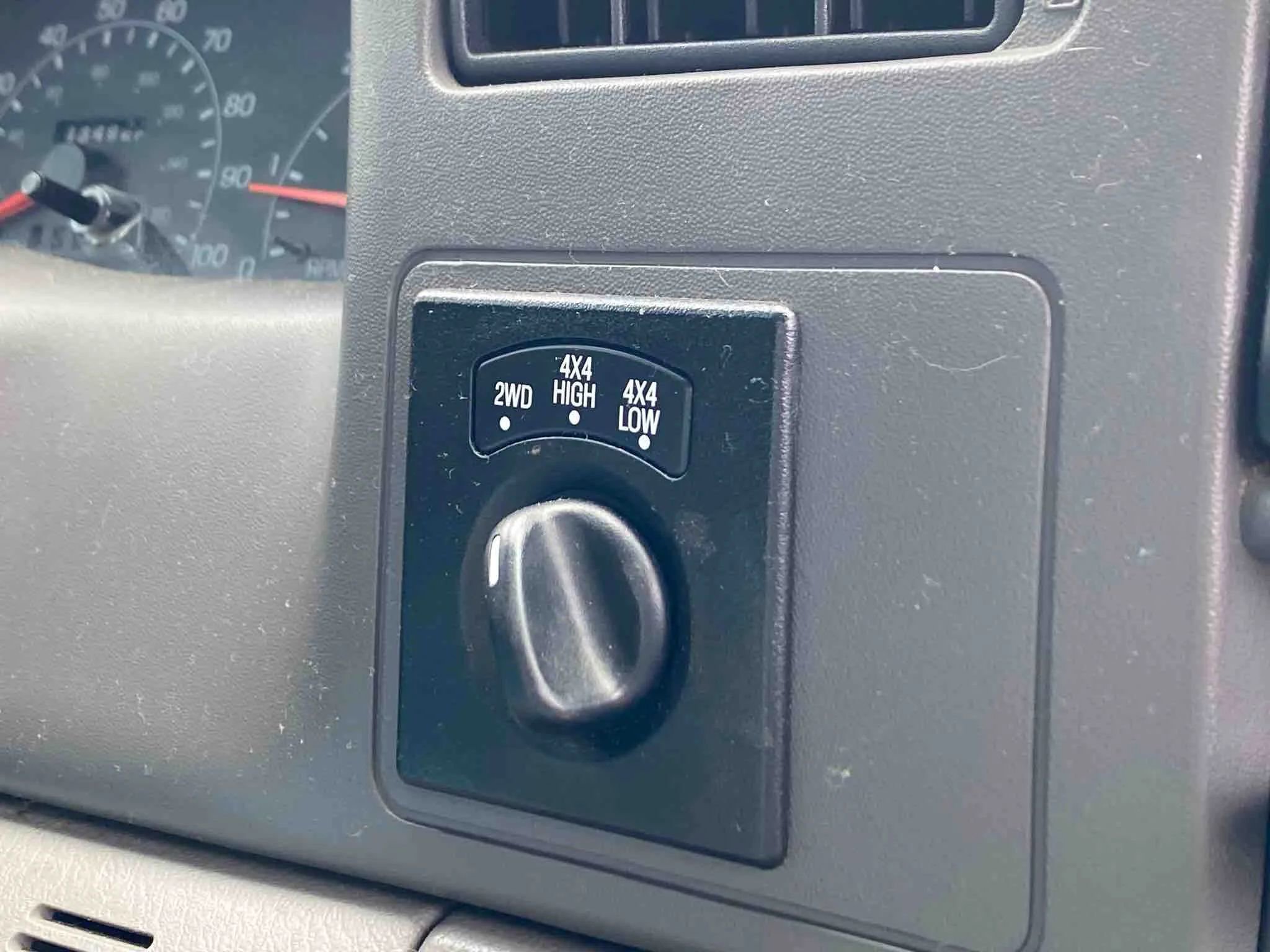 Used 2001 Ford F250 XL image 12