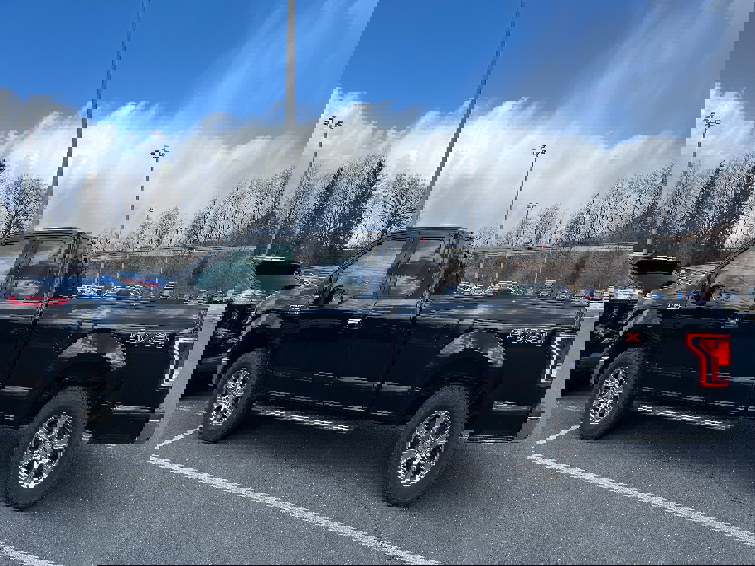 Used 2016 Ford F150 XLT w/ Equipment Group 302A Luxury image 5