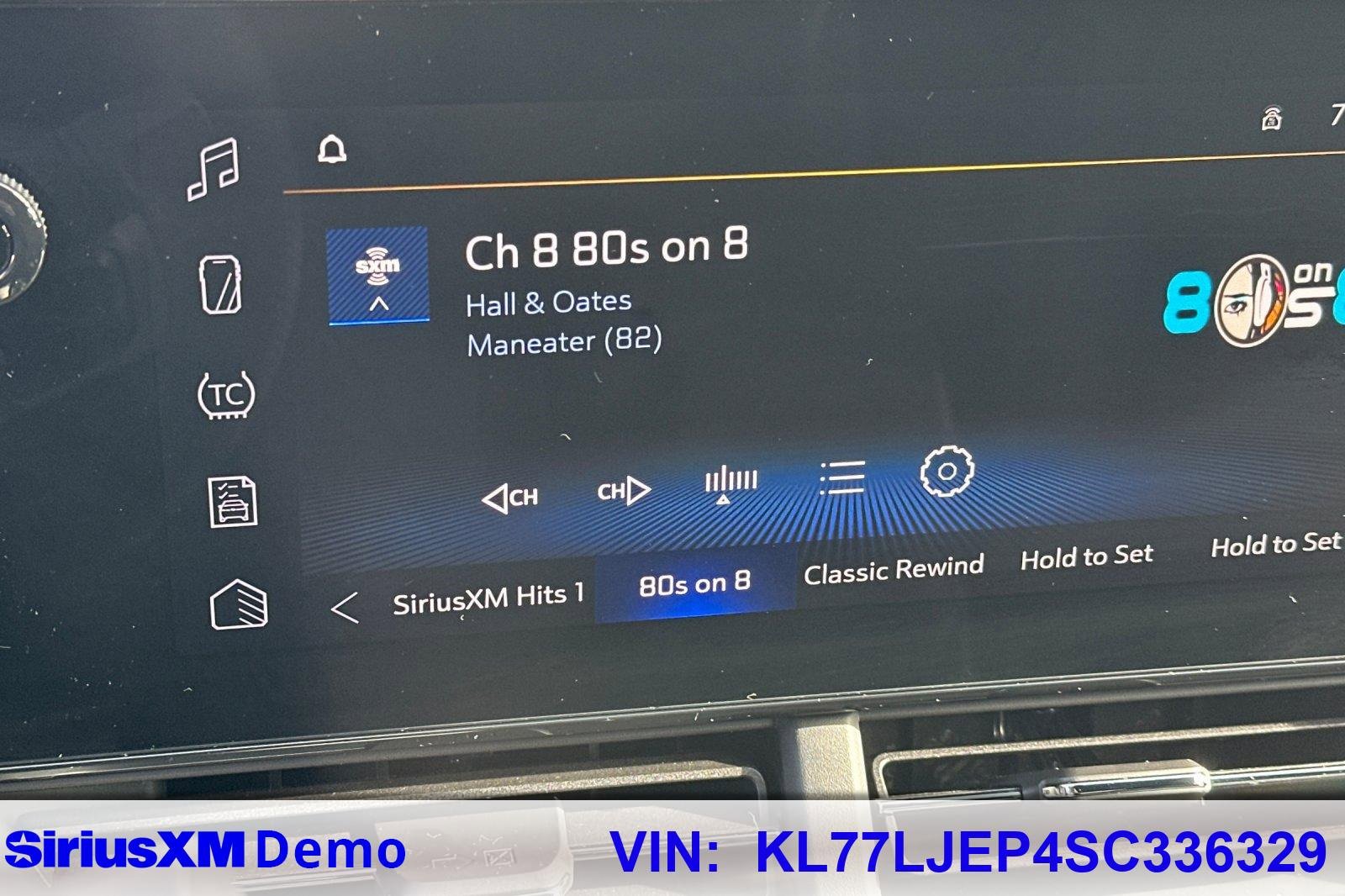 Used 2025 Chevrolet Trax RS w/ Driver Confidence Package image 53