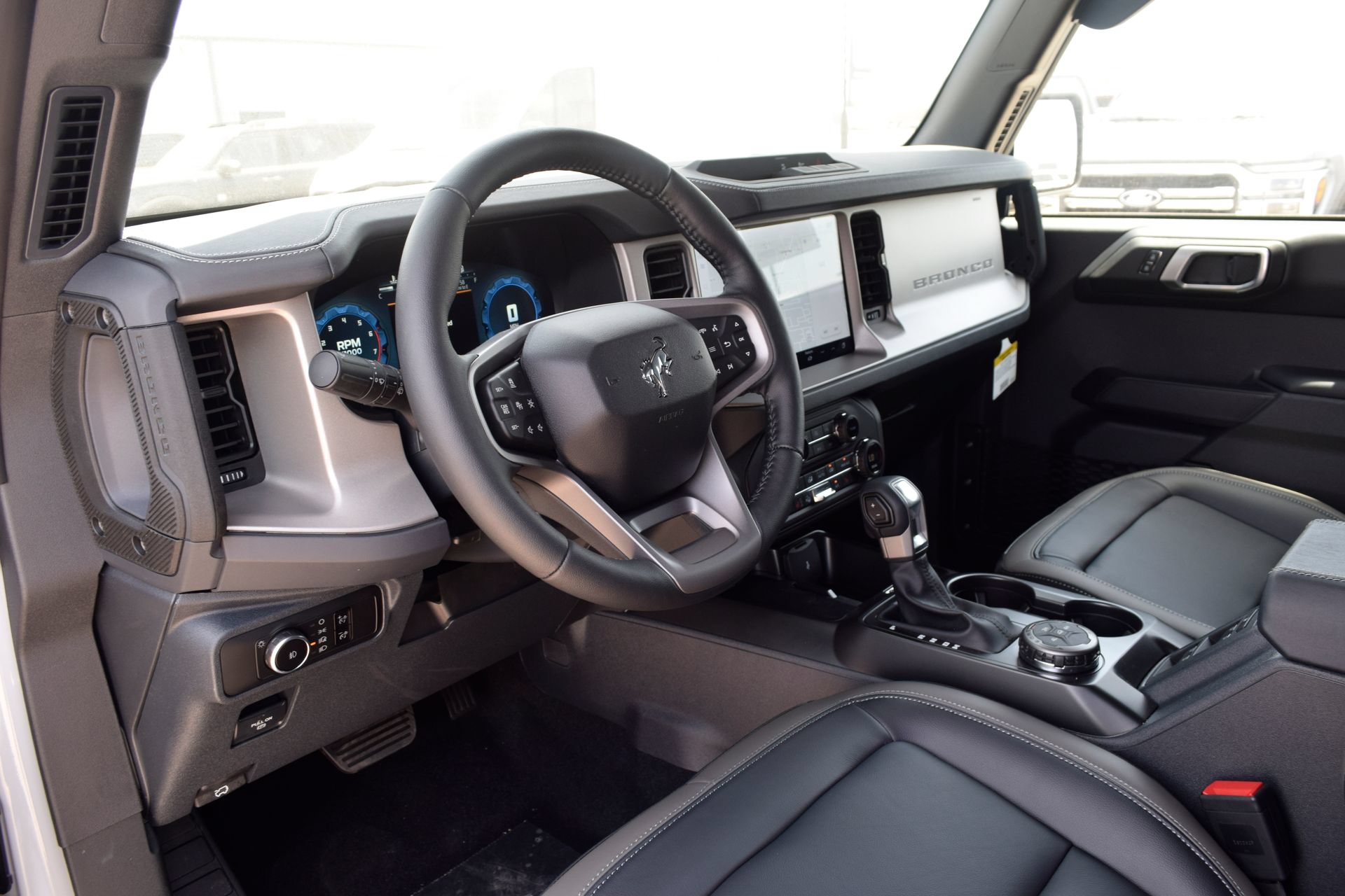 New 2026 Ford Bronco Outer Banks AWD/4WD image 15
