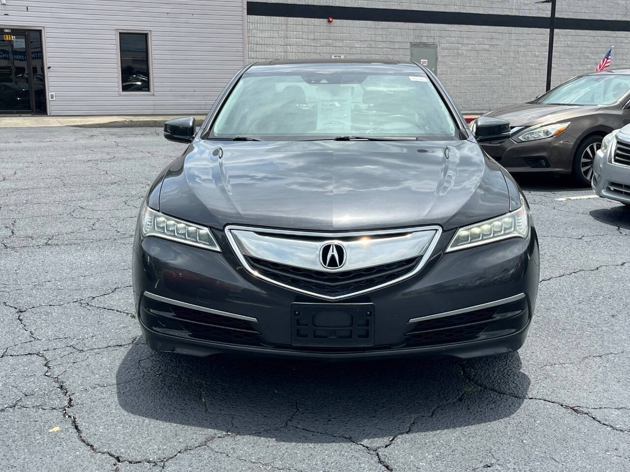Used 2015 Acura TLX V6 w/ Technology Package FWD image 3
