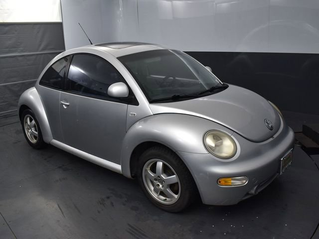 Used 2000 Volkswagen Beetle GLS FWD image 1