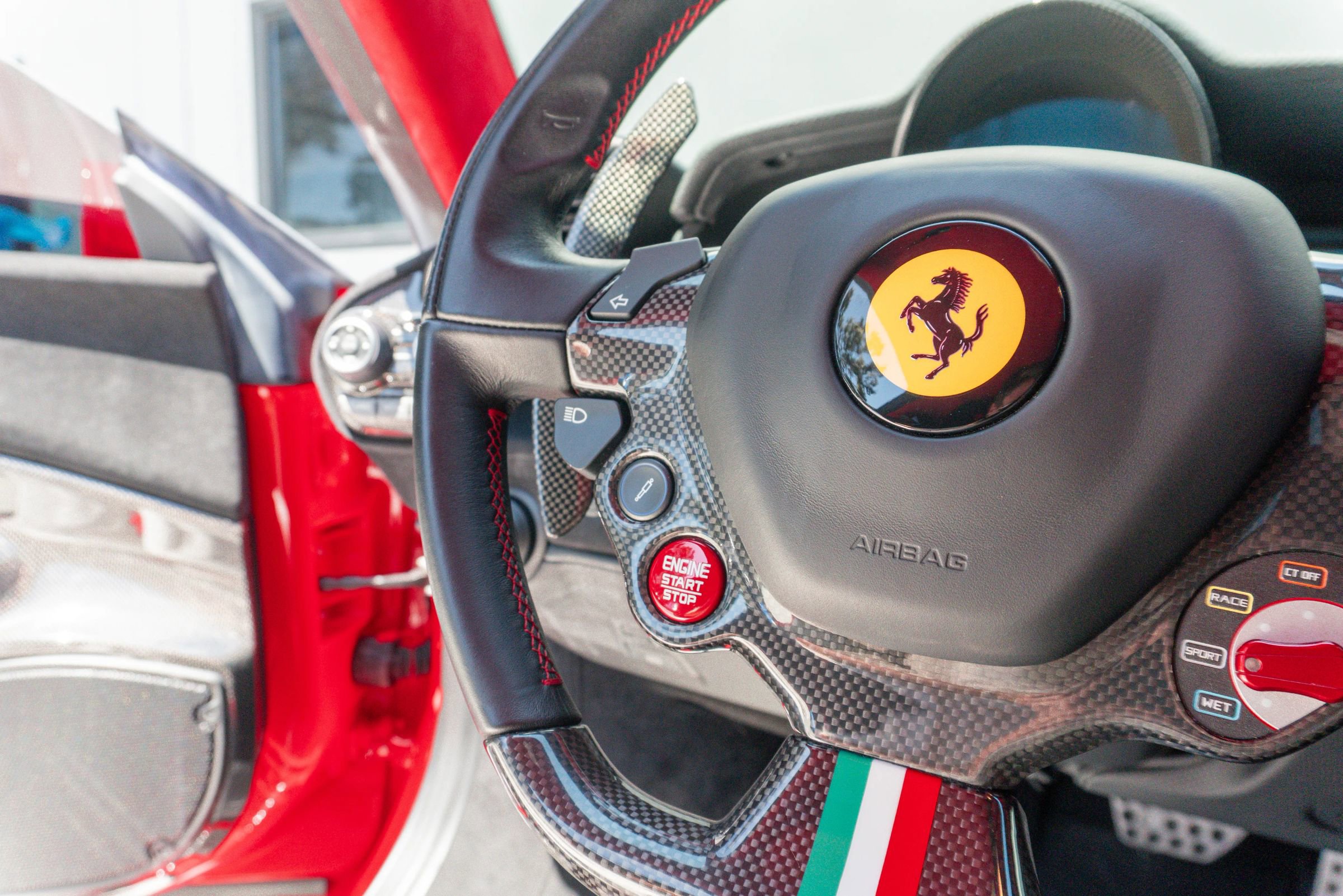 Used 2019 Ferrari 488 Pista Coupe RWD image 72