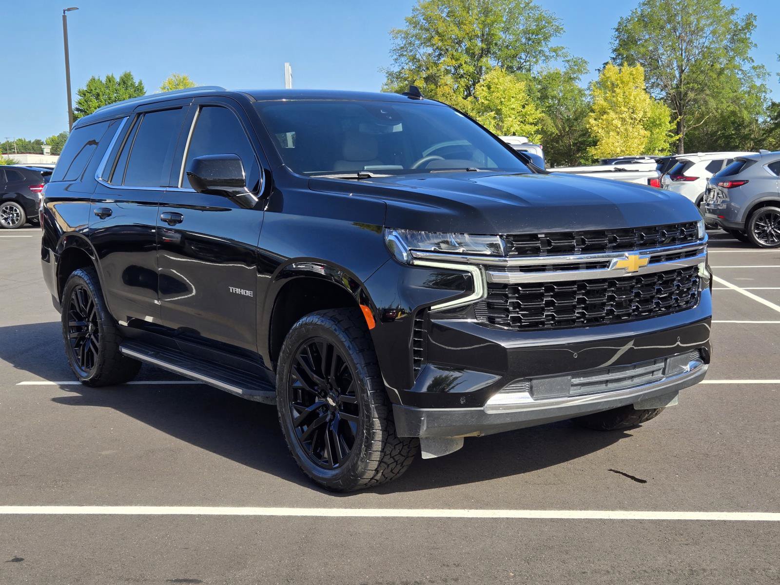 Used 2023 Chevrolet Tahoe LS AWD/4WD image 4