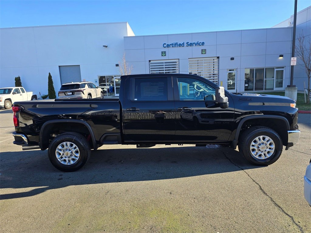 New 2026 Chevrolet Silverado 2500 LT image 6