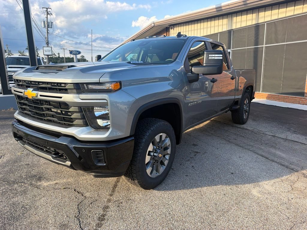 New 2026 Chevrolet Silverado 2500 Custom w/ Custom Value Package AWD/4WD image 1