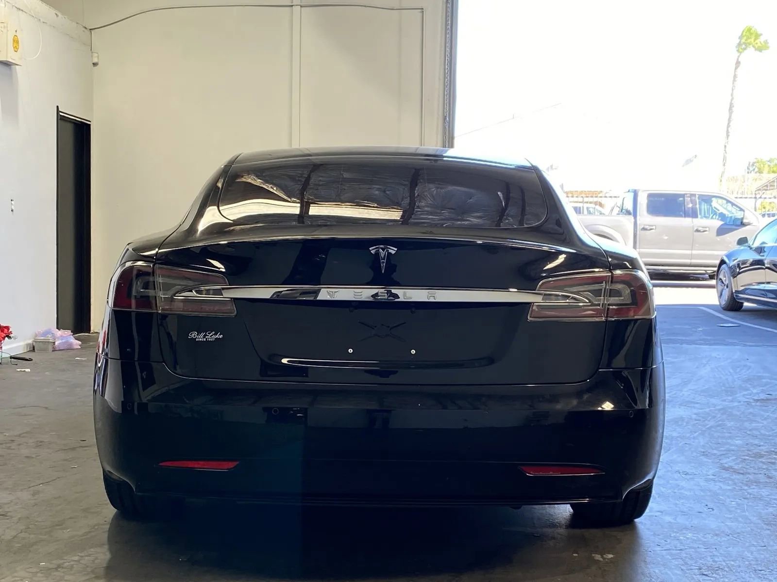 Used 2017 Tesla Model S 75 RWD image 3