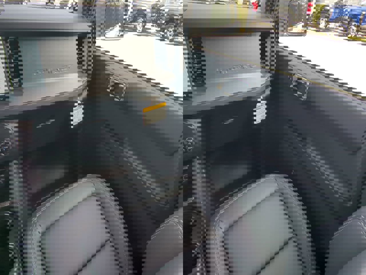 New 2026 Ford Bronco Big Bend w/ Black Diamond Package image 15