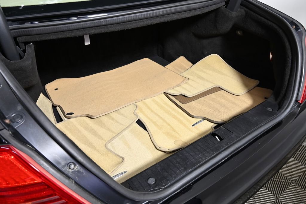 Used 2009 Mercedes-Benz CL 550 4MATIC image 34