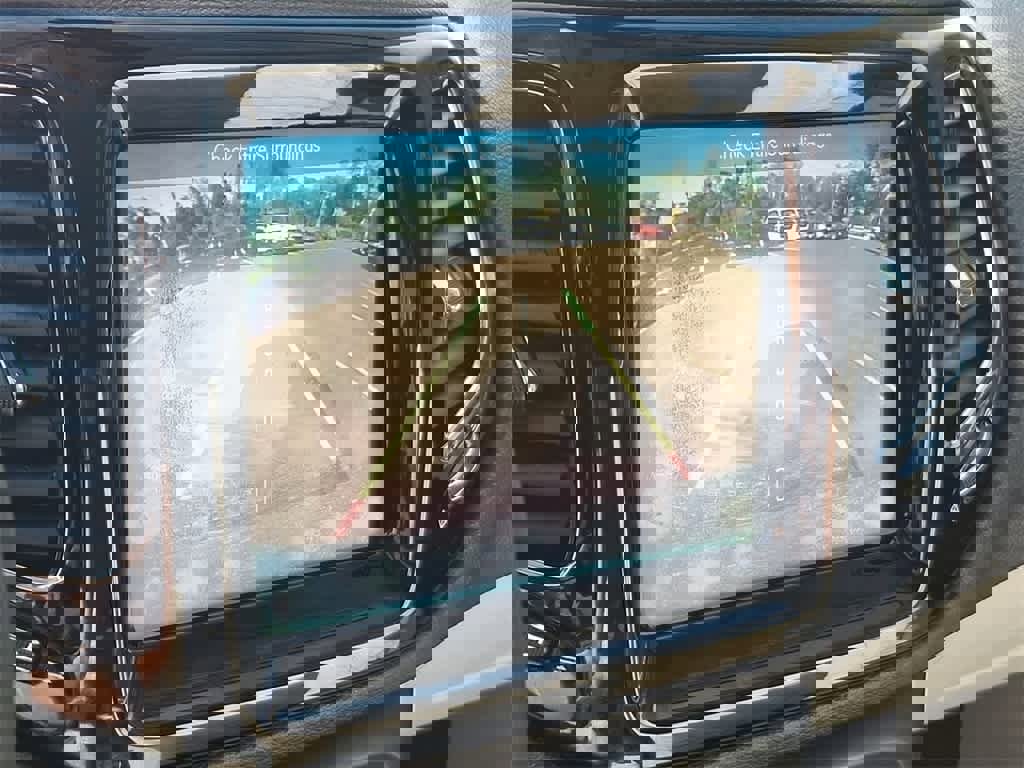 Used 2018 Jeep Compass Limited w/ Navigation Group image 21