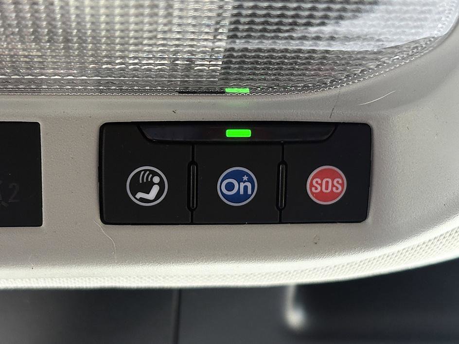 Used 2024 Chevrolet Trax ACTIV w/ Driver Confidence Package image 22