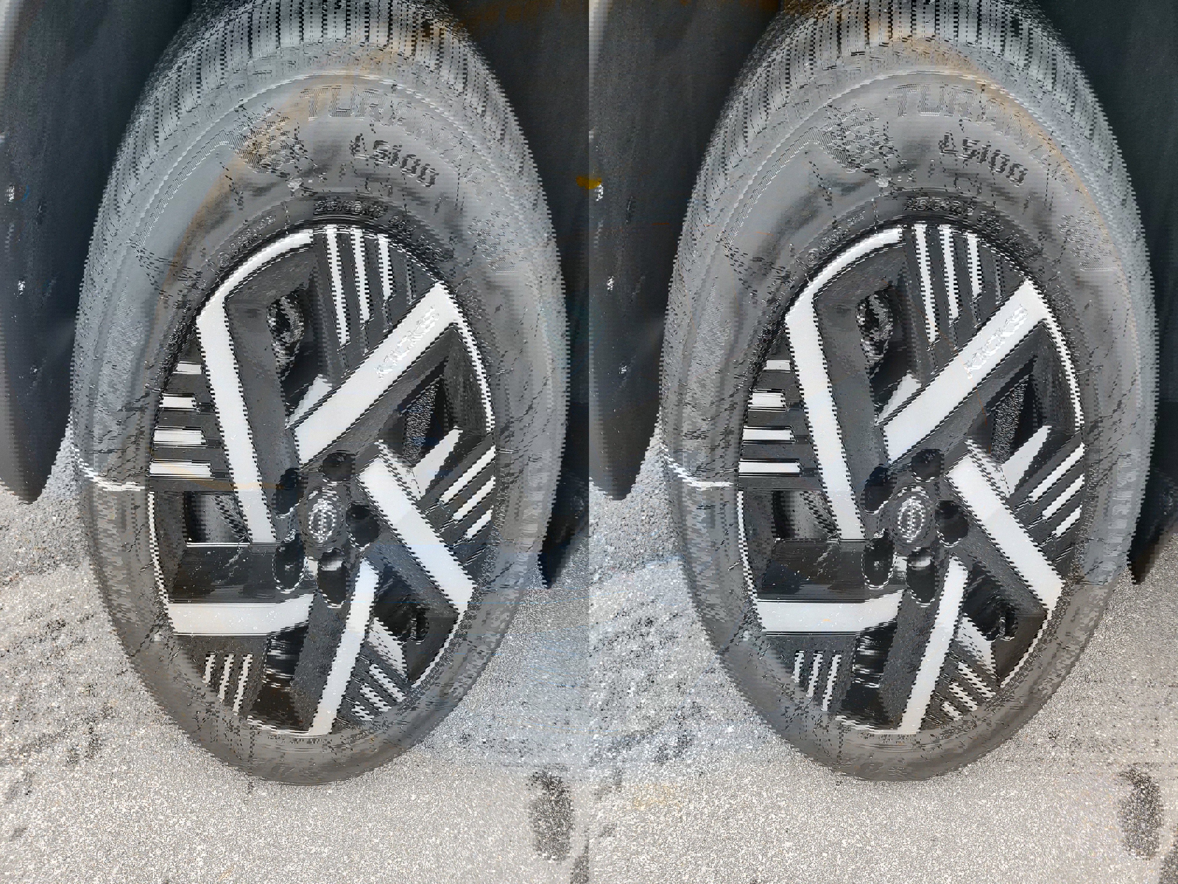 New 2026 Nissan Kicks SV image 8