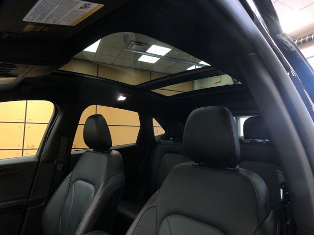 Used 2025 Ford Escape ST-Line Elite w/ Premium Technology Package image 19