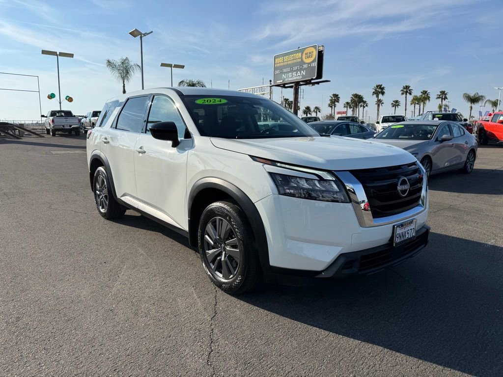 Certified 2024 Nissan Pathfinder S
