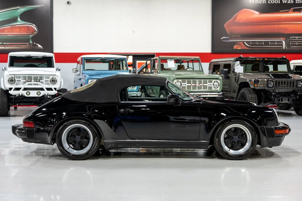 Used 1989 Porsche 911 Carrera RWD image 15