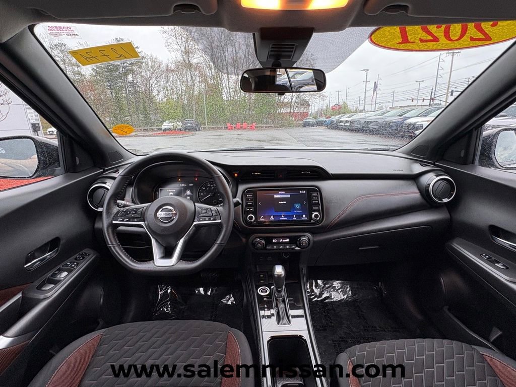 Used 2021 Nissan Kicks SR FWD image 10