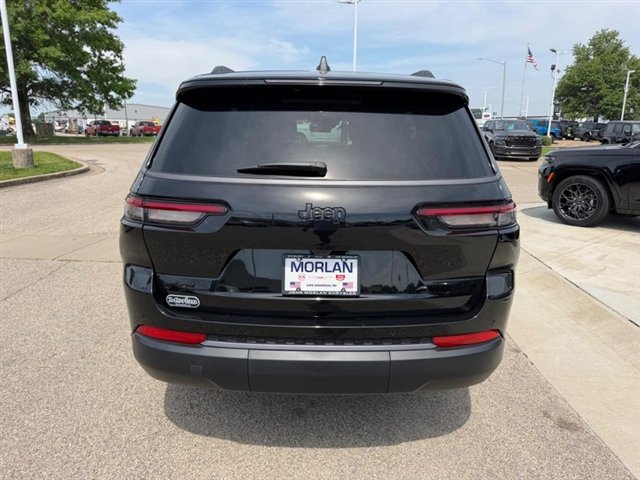New 2026 Jeep Grand Cherokee L Limited AWD/4WD image 5