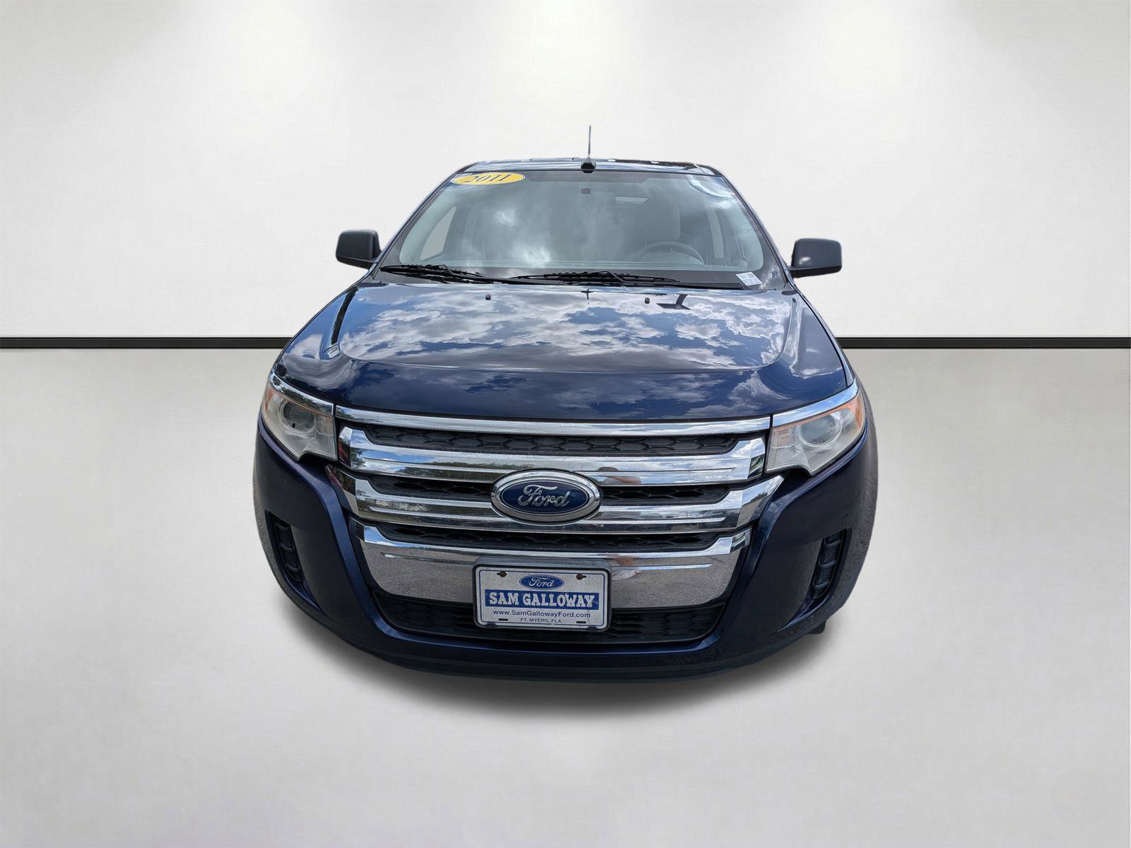 Used 2011 Ford Edge SE image 9