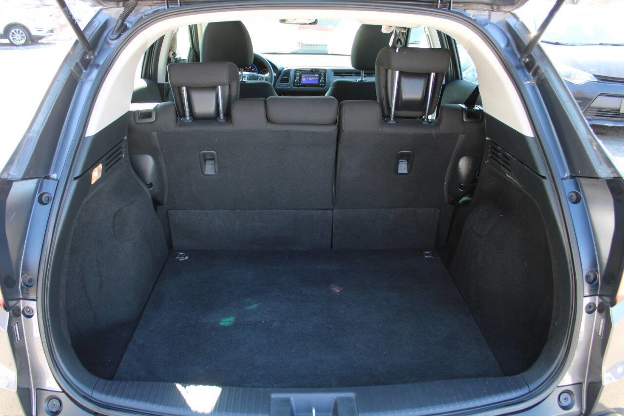 Used 2016 Honda HR-V LX image 14