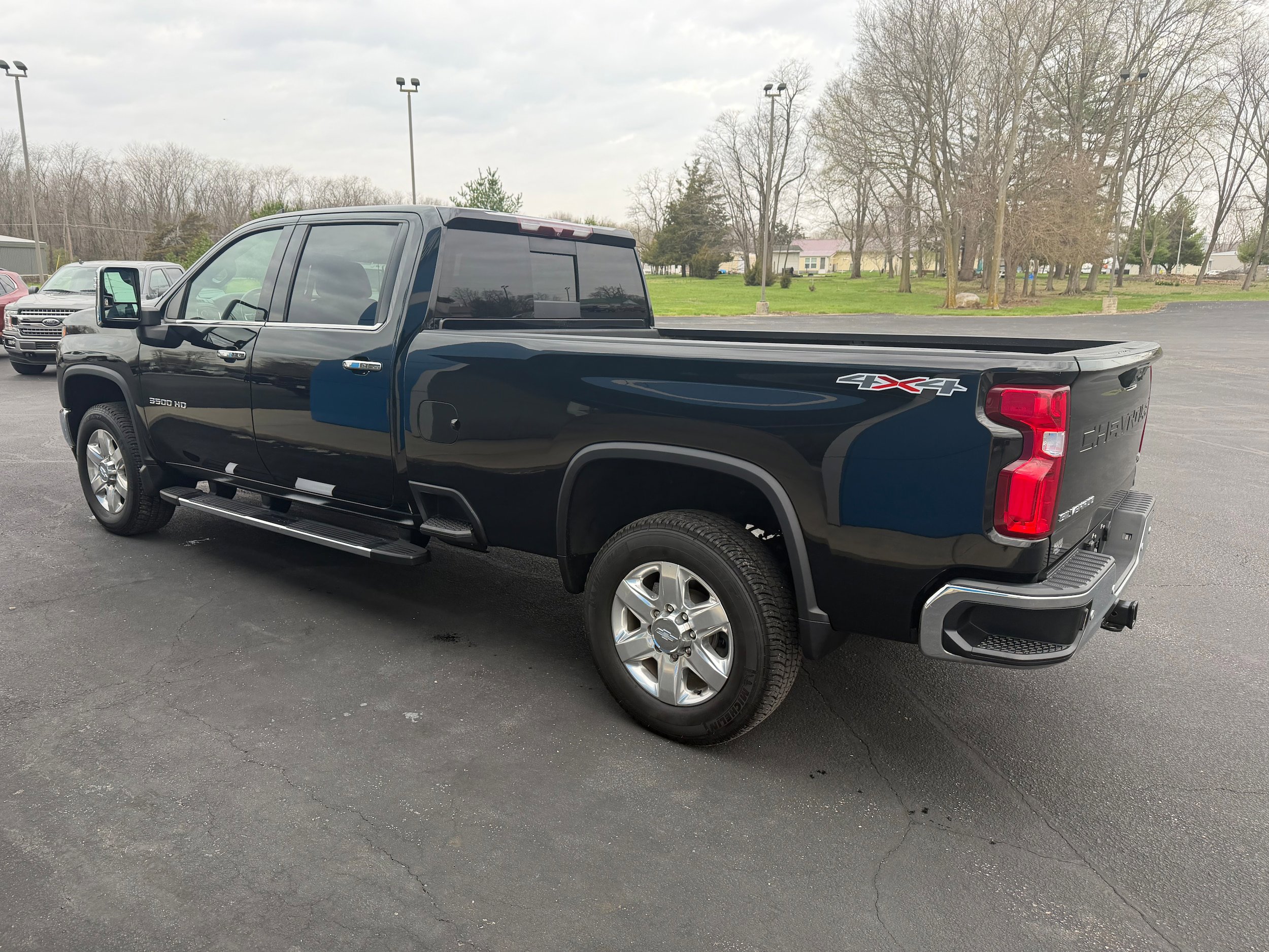 Used 2020 Chevrolet Silverado 3500 LTZ w/ LTZ Plus Package AWD/4WD image 10