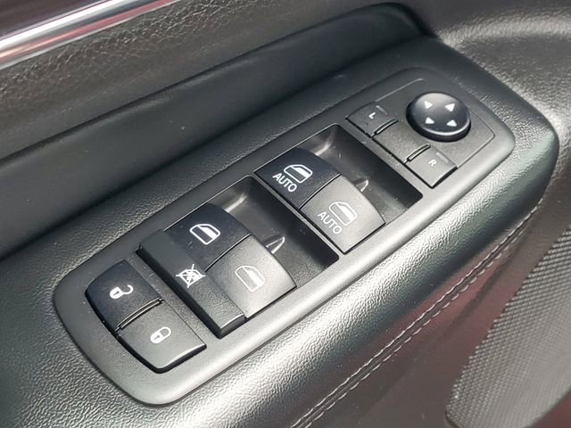 Used 2019 Jeep Grand Cherokee Limited w/ Trailer Tow Group IV image 28