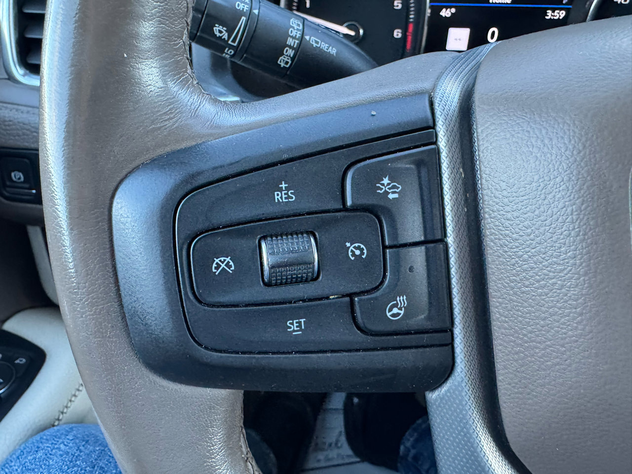 Used 2021 GMC Yukon XL Denali w/ Denali Ultimate Package image 18