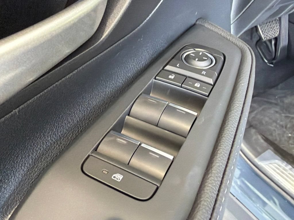 New 2026 Toyota Grand Highlander XLE FWD image 16